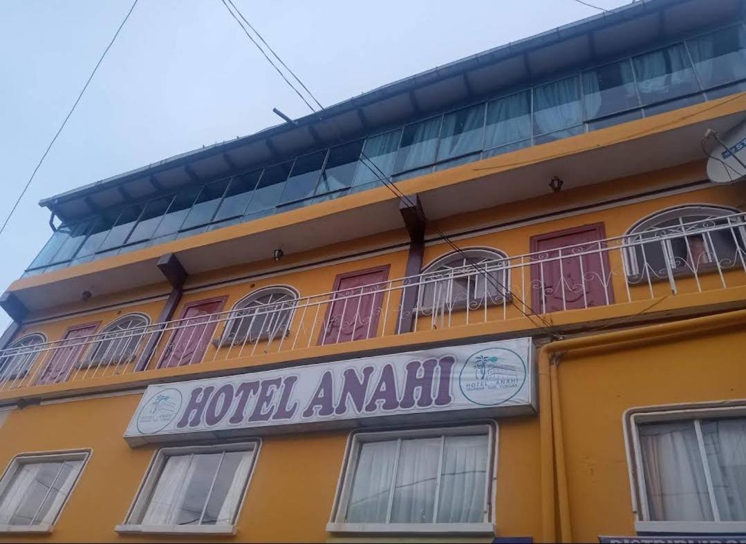 Hotel Anahi Chulumani Екстериор снимка